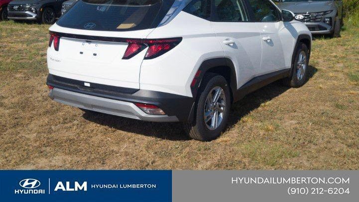 2026 Hyundai TUCSON SE