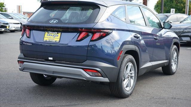 2025 Hyundai TUCSON SE