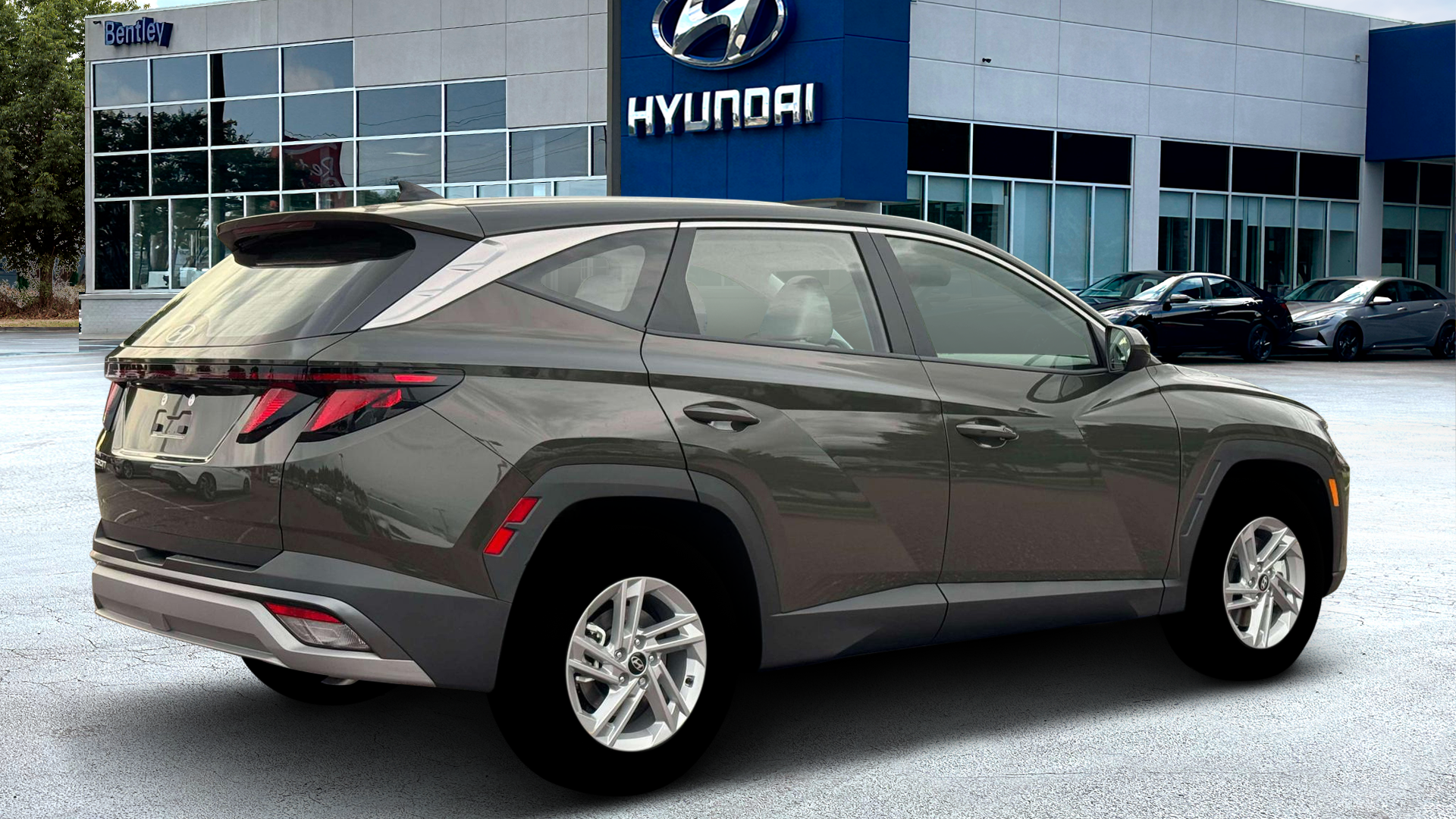 2026 Hyundai TUCSON SE