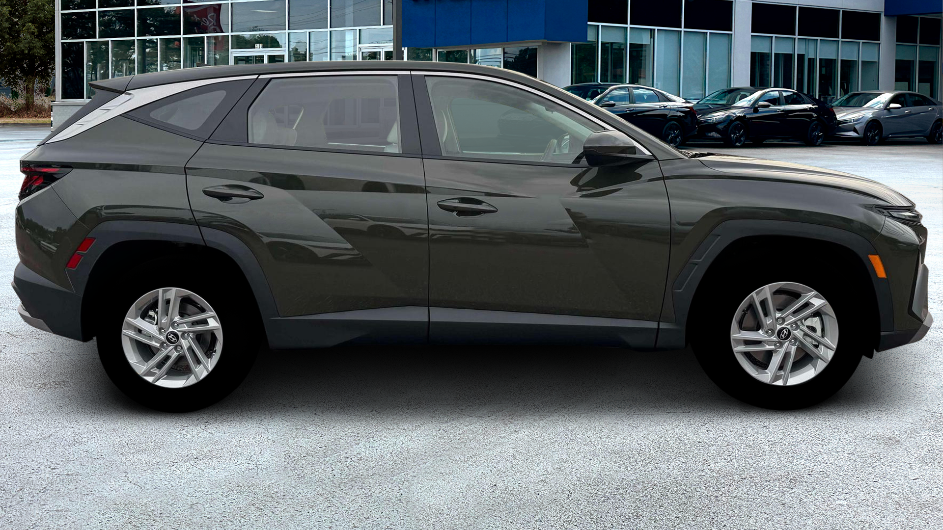 2026 Hyundai TUCSON SE