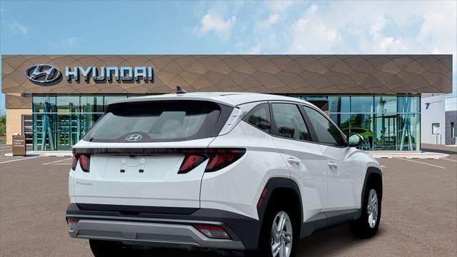 2026 Hyundai TUCSON SE