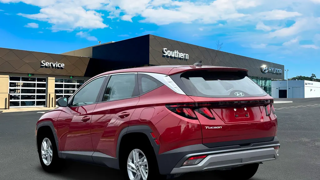 2026 Hyundai TUCSON SE