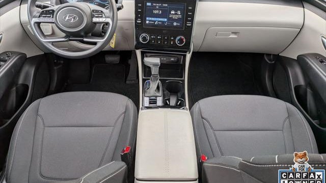 2024 Hyundai TUCSON SE