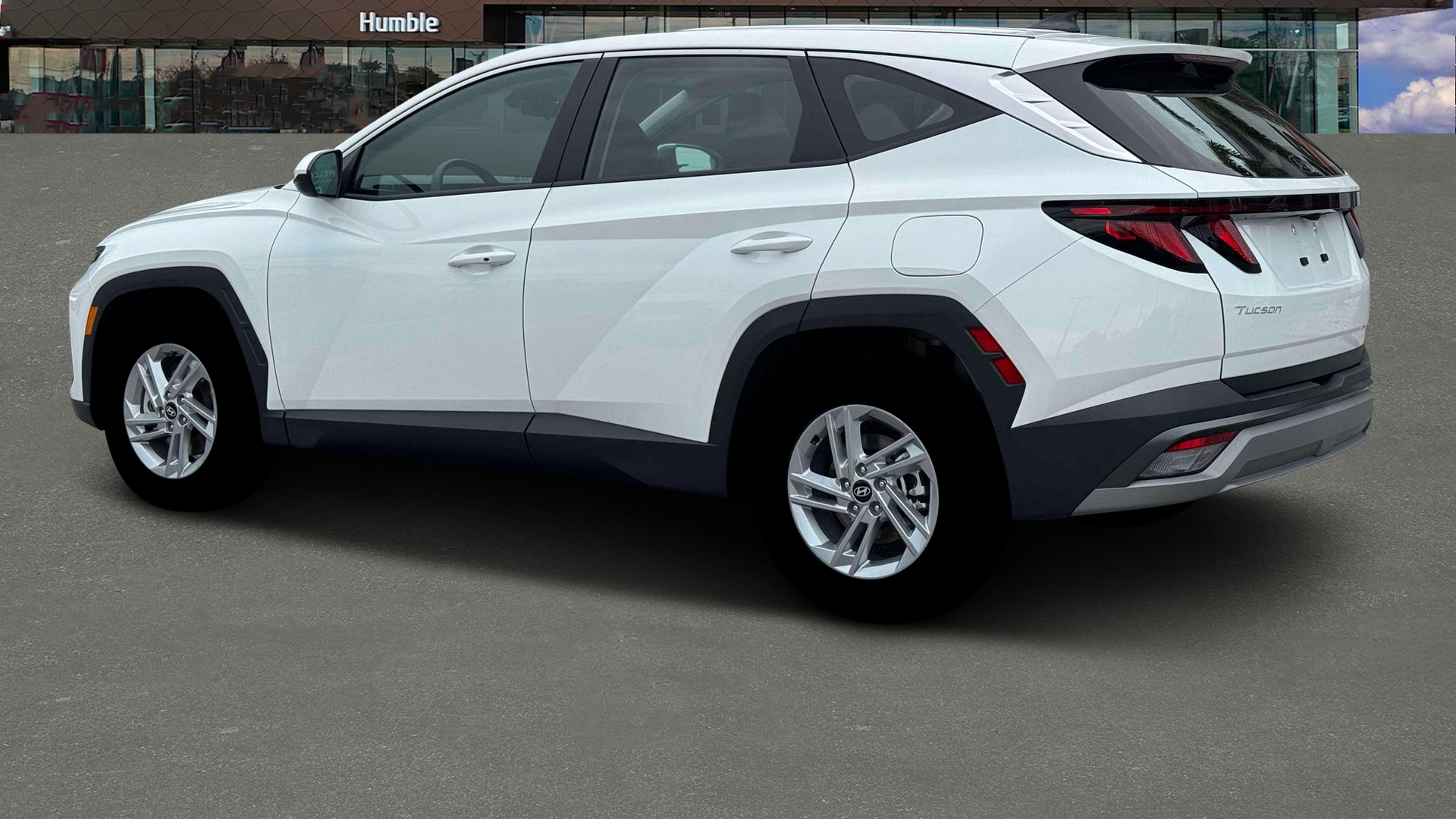2026 Hyundai TUCSON SE