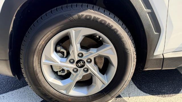 2024 Hyundai TUCSON SE