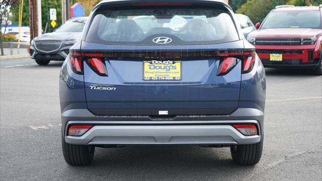 2025 Hyundai TUCSON SE