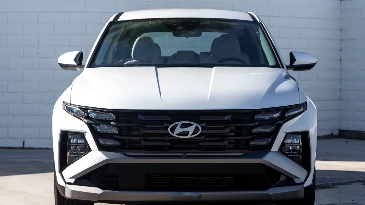 2025 Hyundai TUCSON SE