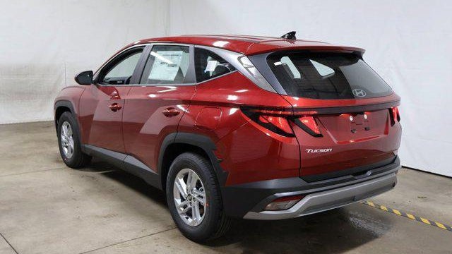2026 Hyundai TUCSON SE