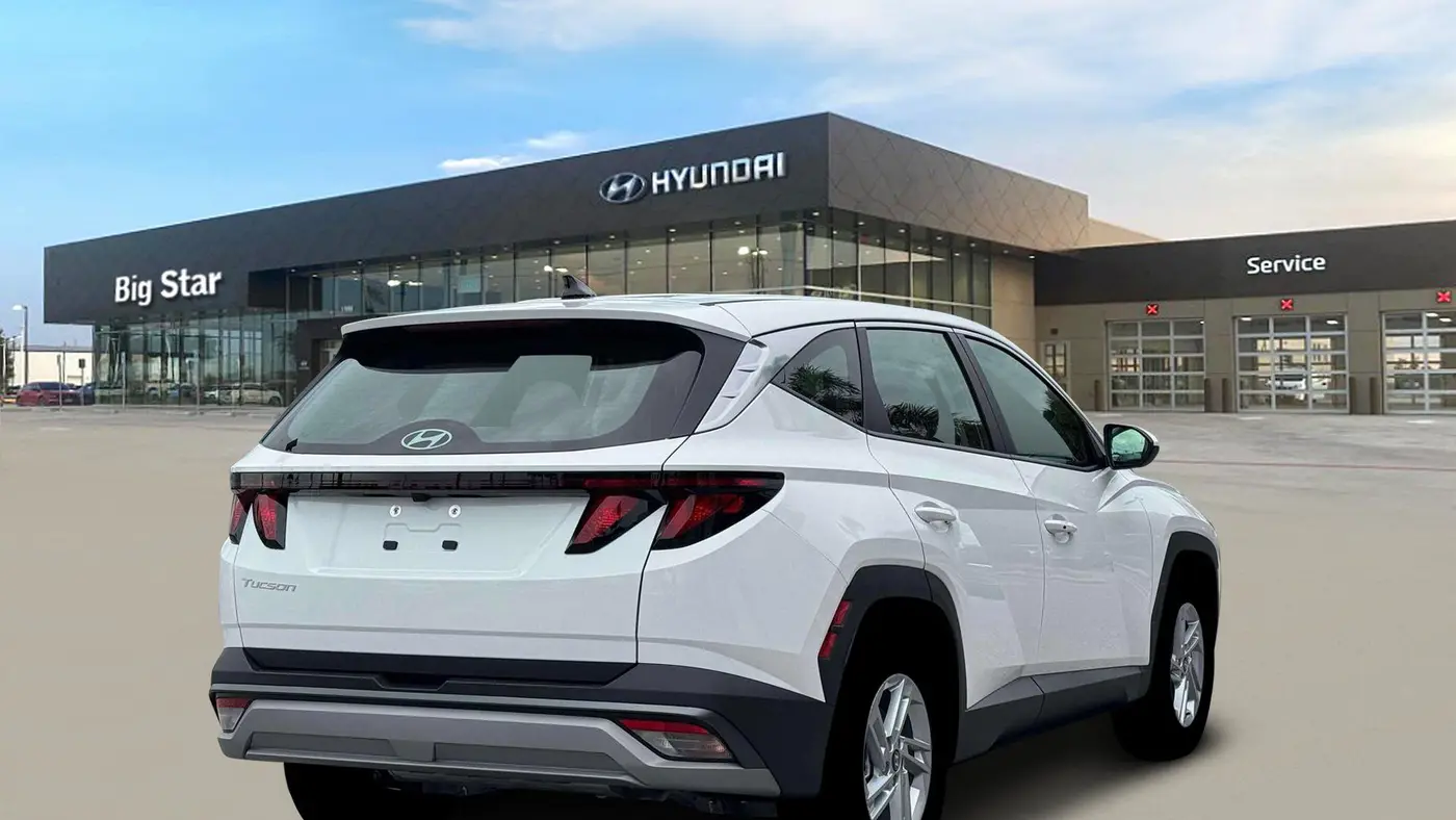2026 Hyundai TUCSON SE