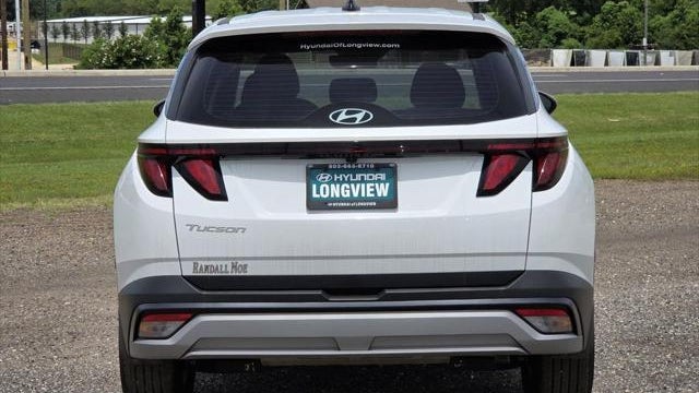 2025 Hyundai TUCSON SE