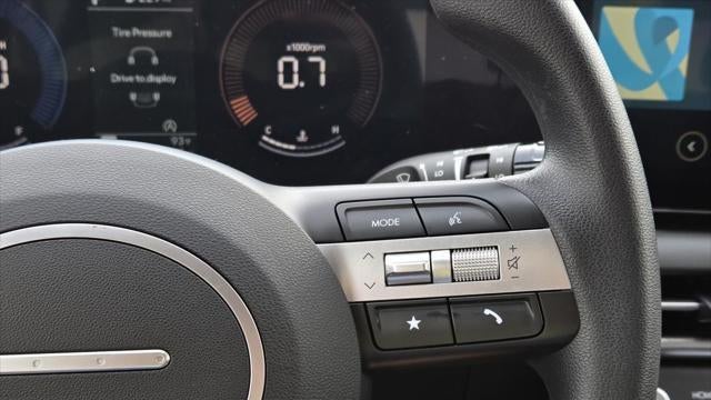 2025 Hyundai TUCSON SE