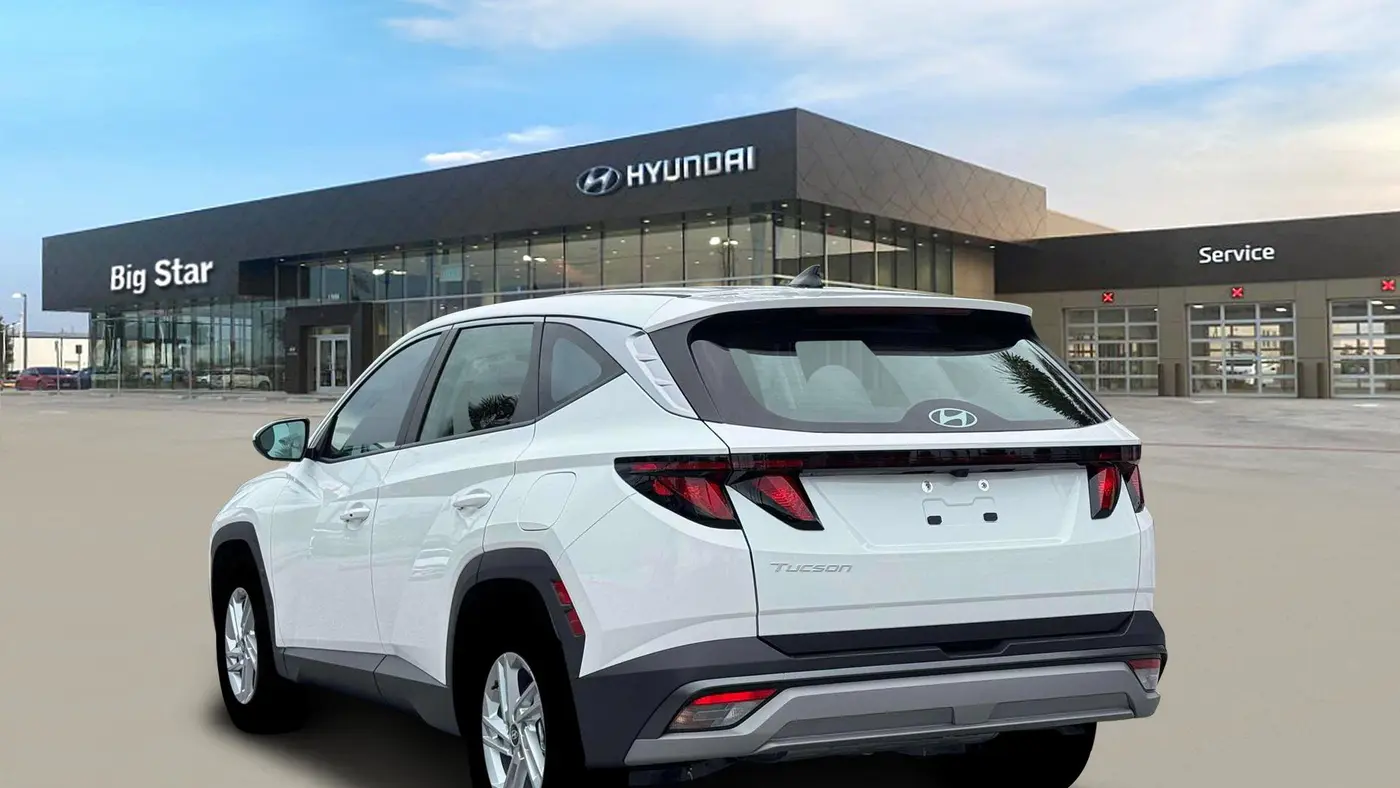 2026 Hyundai TUCSON SE