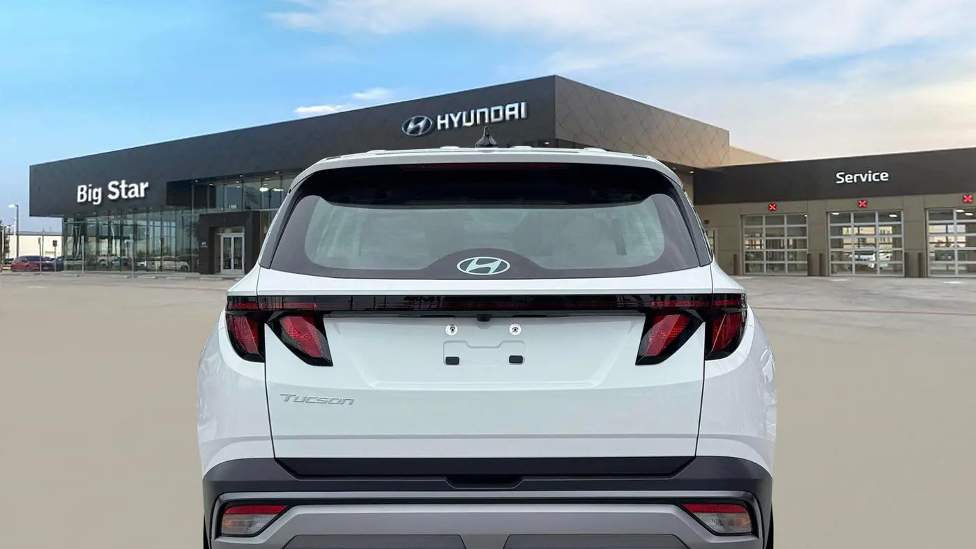 2026 Hyundai TUCSON SE