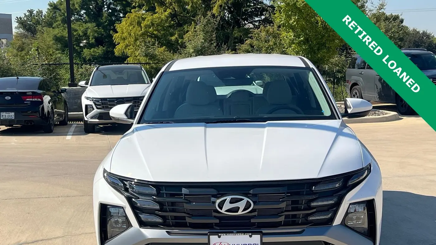 2026 Hyundai TUCSON SE