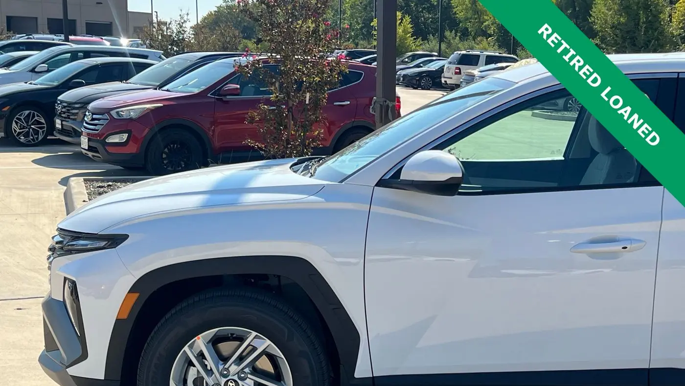 2026 Hyundai TUCSON SE