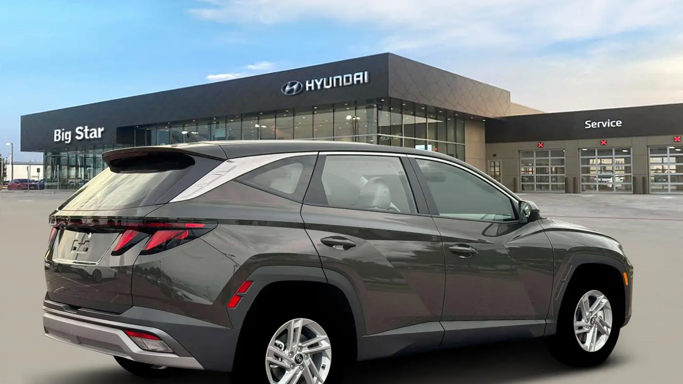 2026 Hyundai TUCSON SE