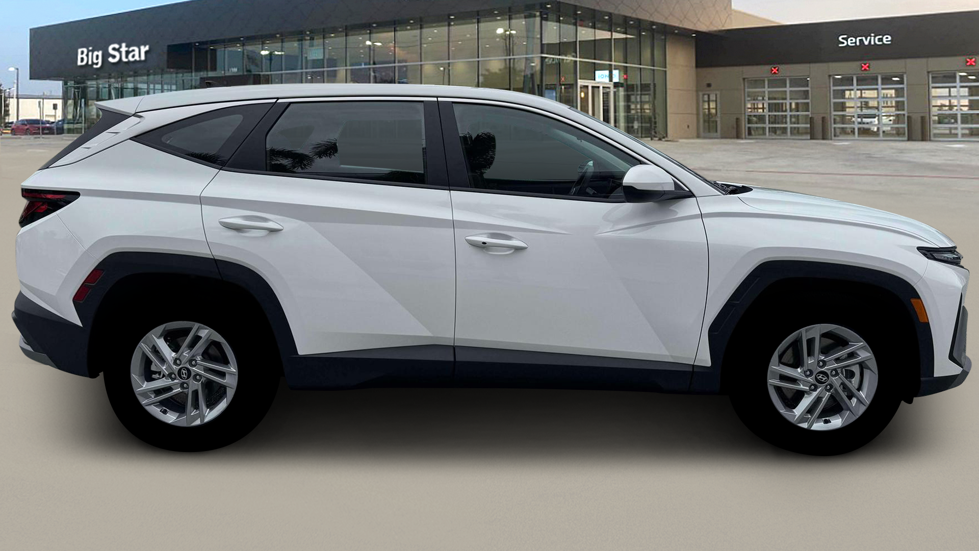 2026 Hyundai TUCSON SE