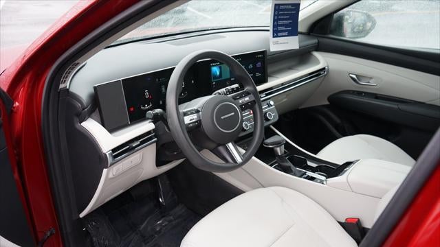 2025 Hyundai TUCSON SE