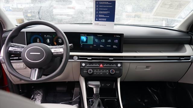 2025 Hyundai TUCSON SE