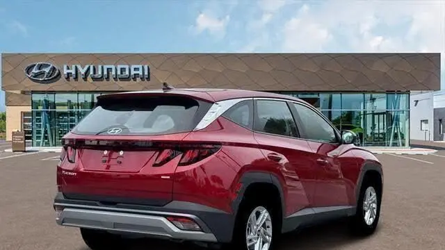 2026 Hyundai TUCSON SE