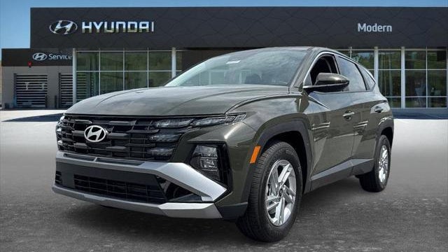 2026 Hyundai TUCSON SE