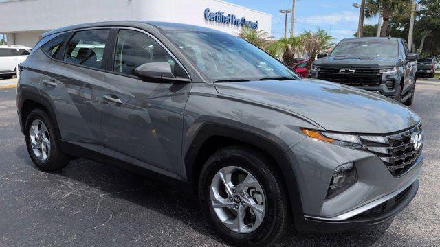2024 Hyundai TUCSON SE