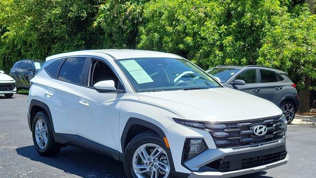2025 Hyundai TUCSON SE