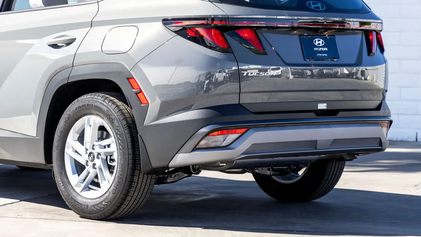 2026 Hyundai TUCSON SE