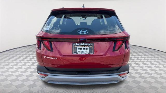 2026 Hyundai TUCSON SE