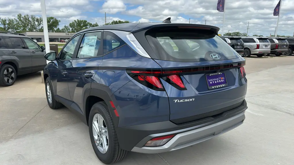 2026 Hyundai TUCSON SE