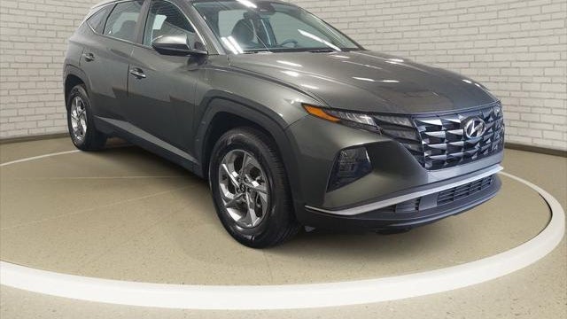 2023 Hyundai TUCSON SE