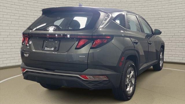 2023 Hyundai TUCSON SE