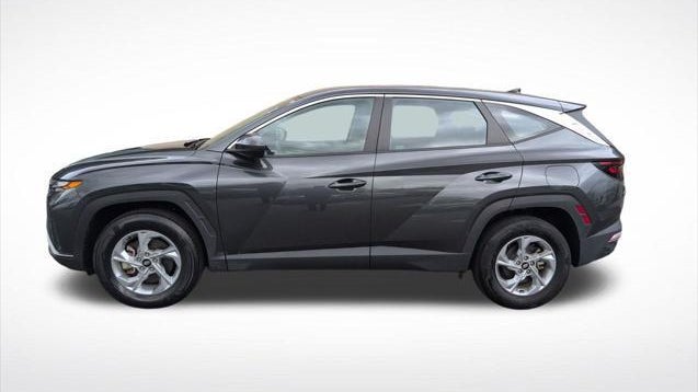 2023 Hyundai TUCSON SE
