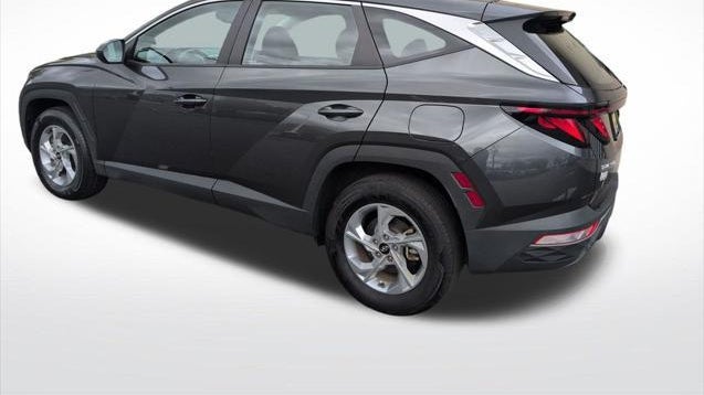 2023 Hyundai TUCSON SE