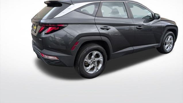2023 Hyundai TUCSON SE