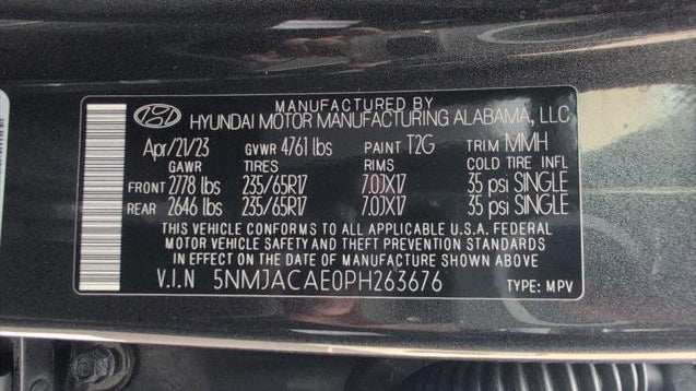 2023 Hyundai TUCSON SE