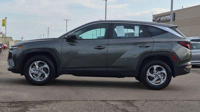 2023 Hyundai TUCSON SE