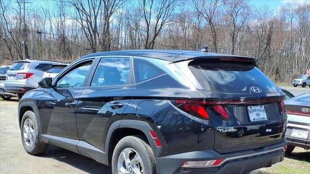 2023 Hyundai TUCSON SE