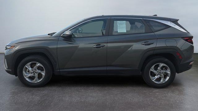 2023 Hyundai TUCSON SE