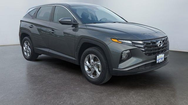 2023 Hyundai TUCSON SE