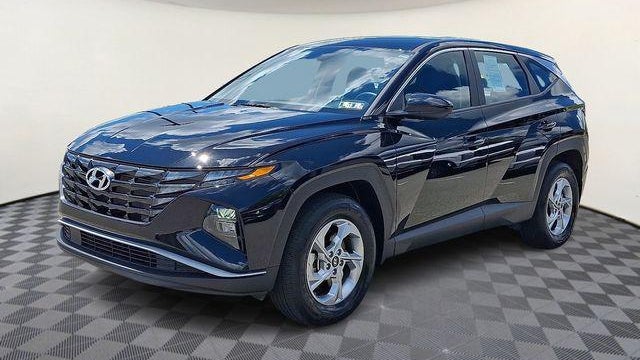 2023 Hyundai TUCSON SE