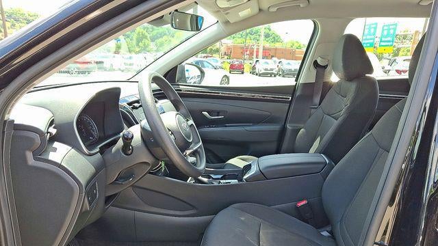 2023 Hyundai TUCSON SE