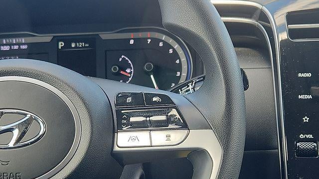 2023 Hyundai TUCSON SE