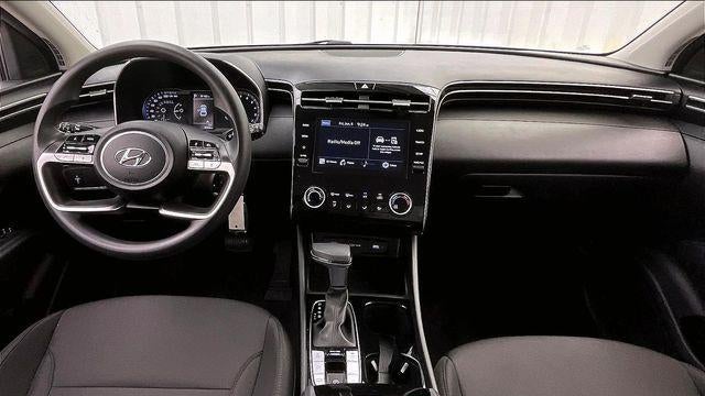2023 Hyundai TUCSON SE