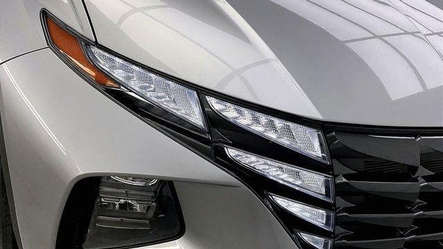2023 Hyundai TUCSON SE