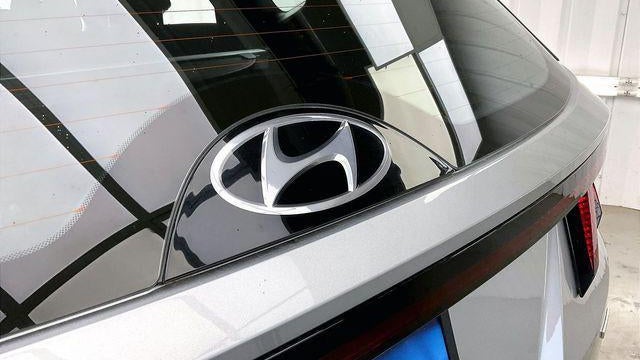 2023 Hyundai TUCSON SE