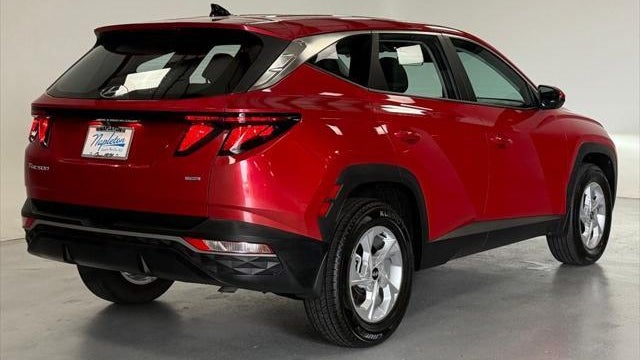 2023 Hyundai TUCSON SE