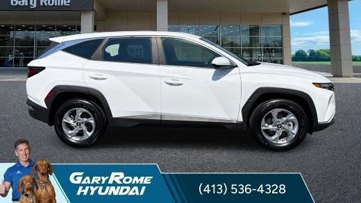2023 Hyundai TUCSON SE