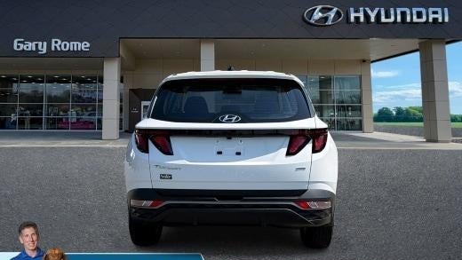 2023 Hyundai TUCSON SE