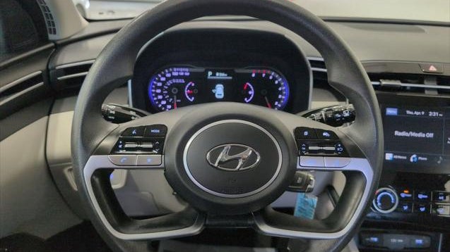 2023 Hyundai TUCSON SE